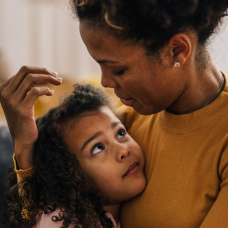 Jumo health video about Migraines and Study or portrait of male(s) and/or female(s) and/or child or adolescent(s) for migraine – Pfizer Clinical Trials